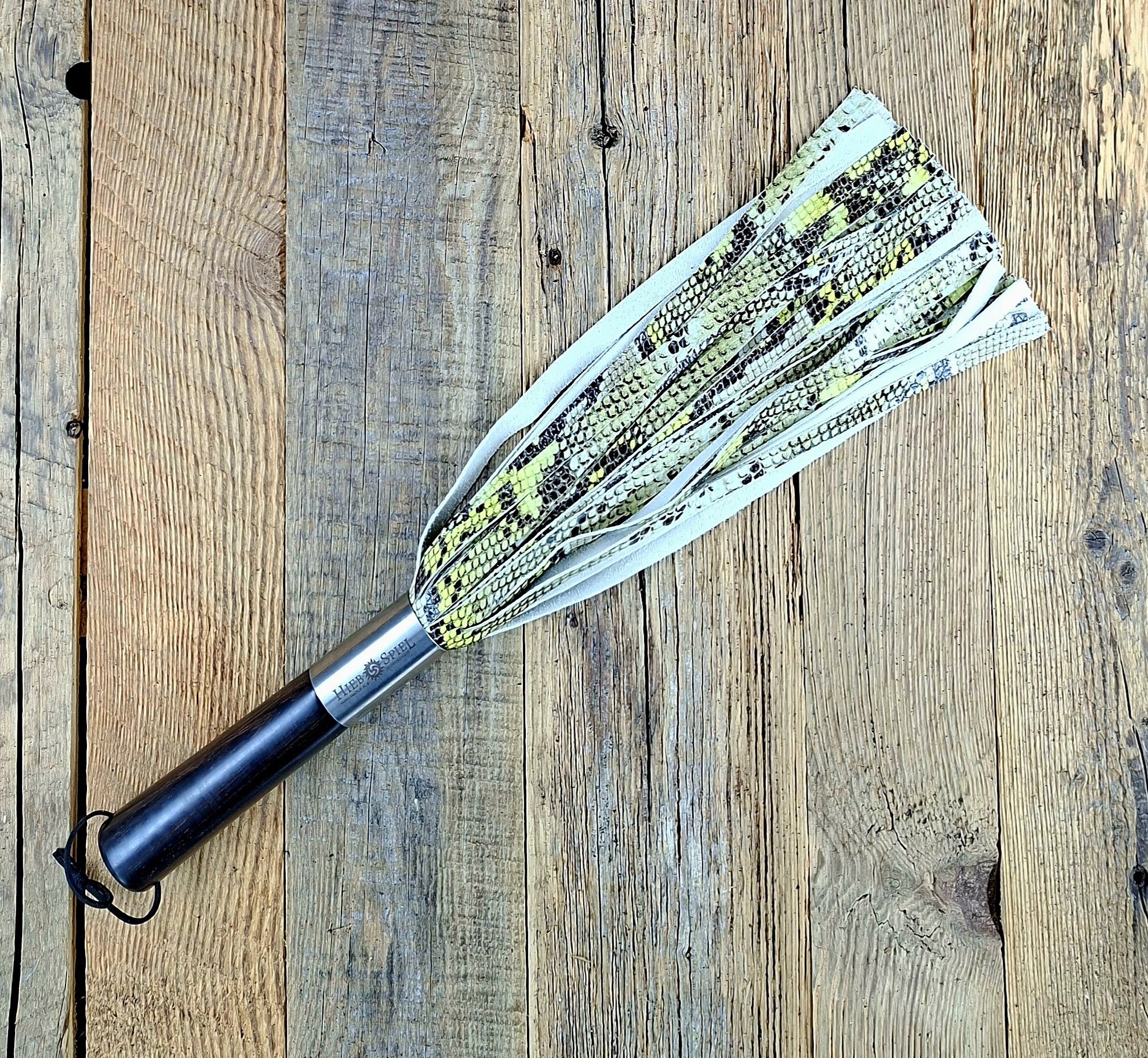 Beschichteter farbener Leder-Flogger