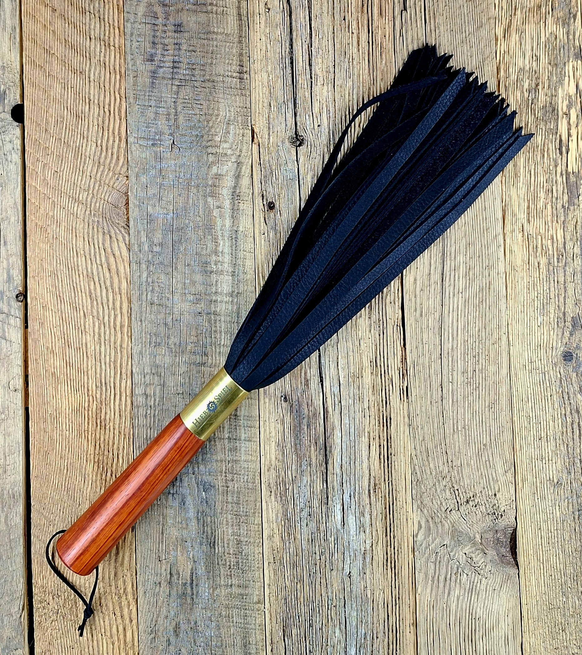 Yak-Leder-Flogger (Padouk)